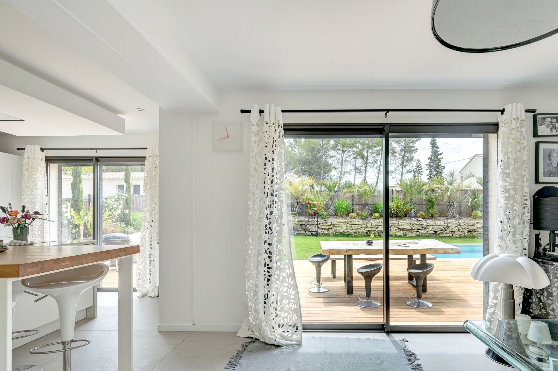 luxury house 6 Rooms for sale on AIX EN PROVENCE (13100)