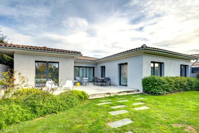 Sale Luxury house Éguilles 5 Rooms 160 m²