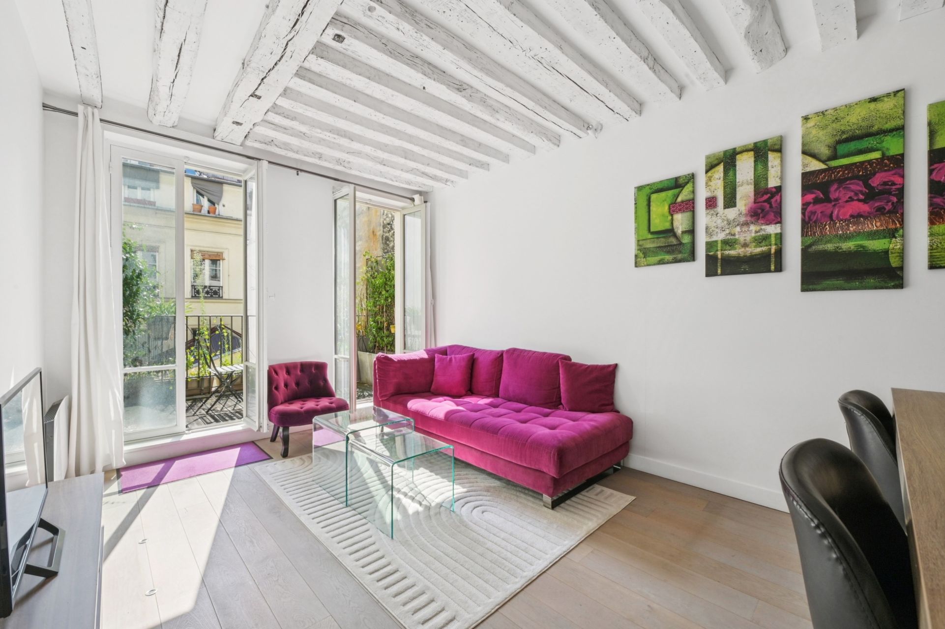 luxury apartment 2 Rooms for sale on PARIS (75002)