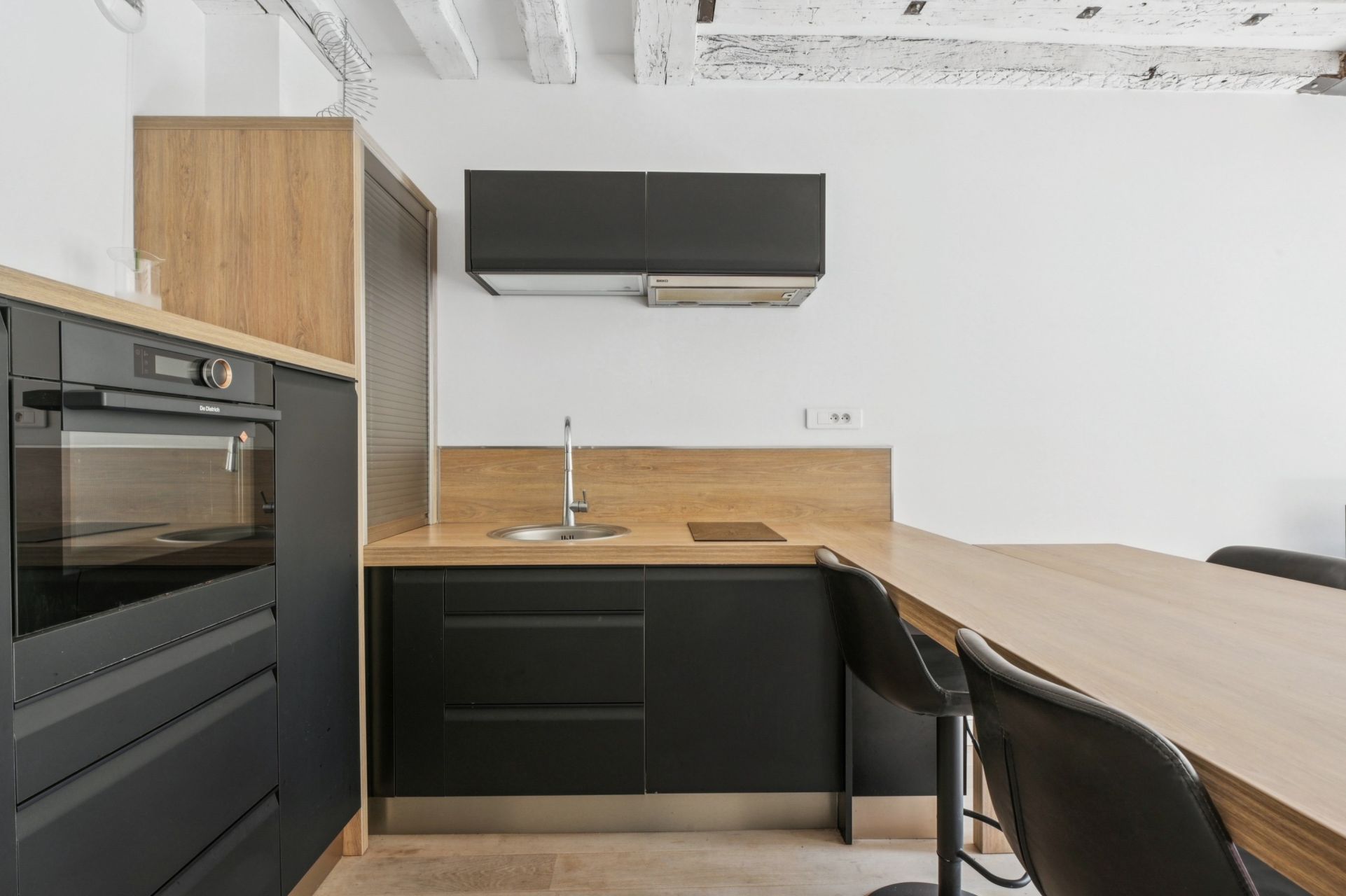 luxury apartment 2 Rooms for sale on PARIS (75002)