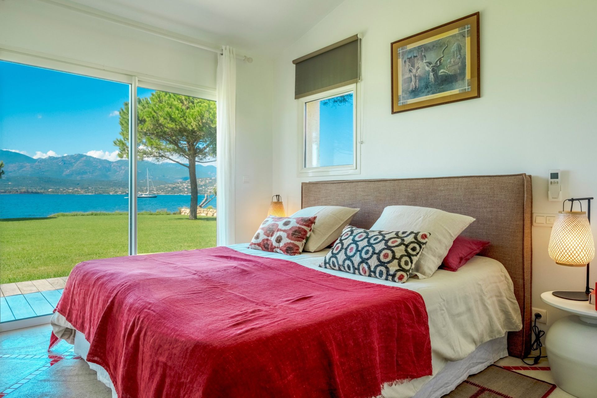 villa de luxe 7 Pièces en location saisonnière sur PORTO VECCHIO (20137)