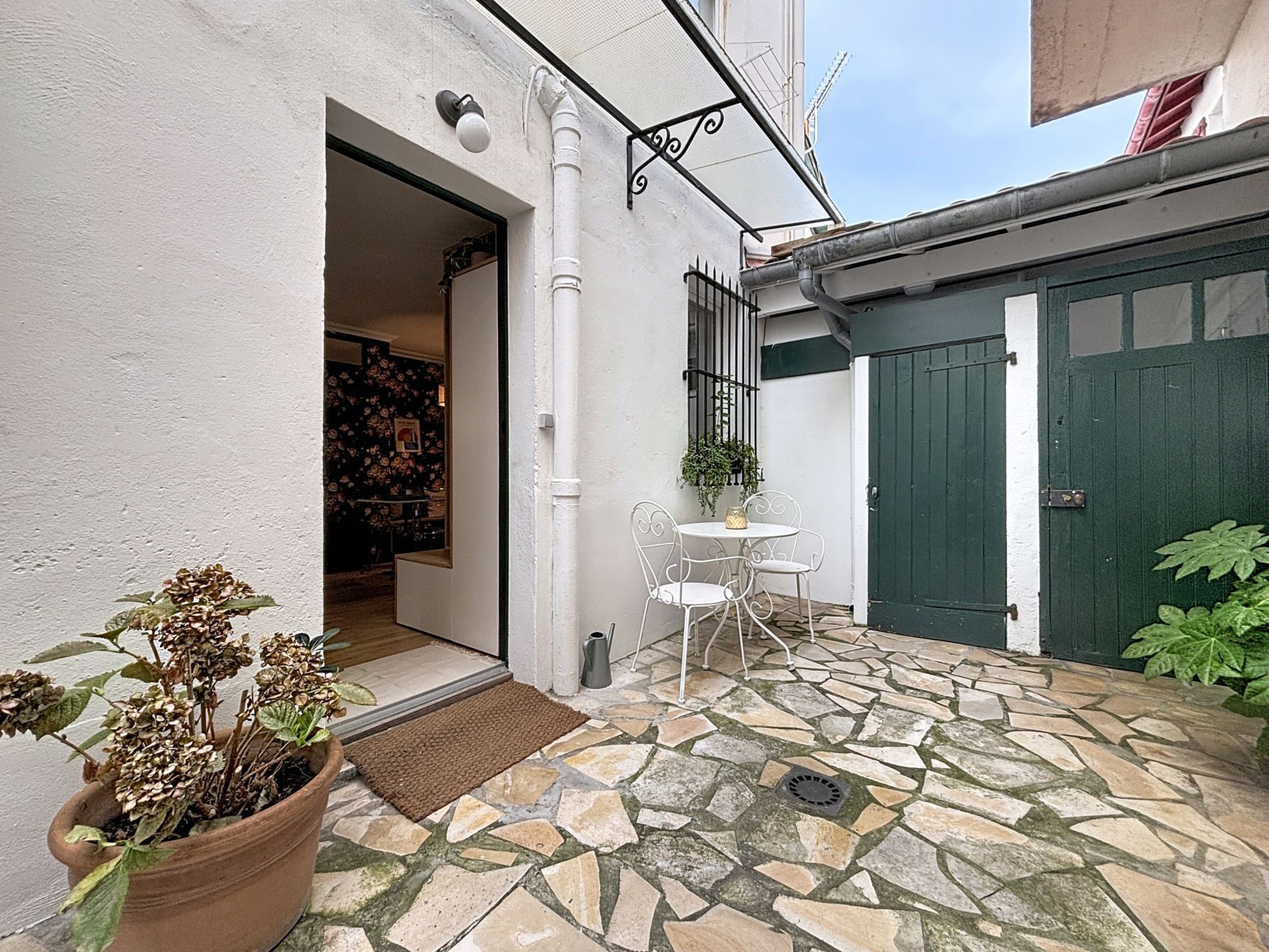 luxury apartment 3 Rooms for sale on ST JEAN DE LUZ (64500)