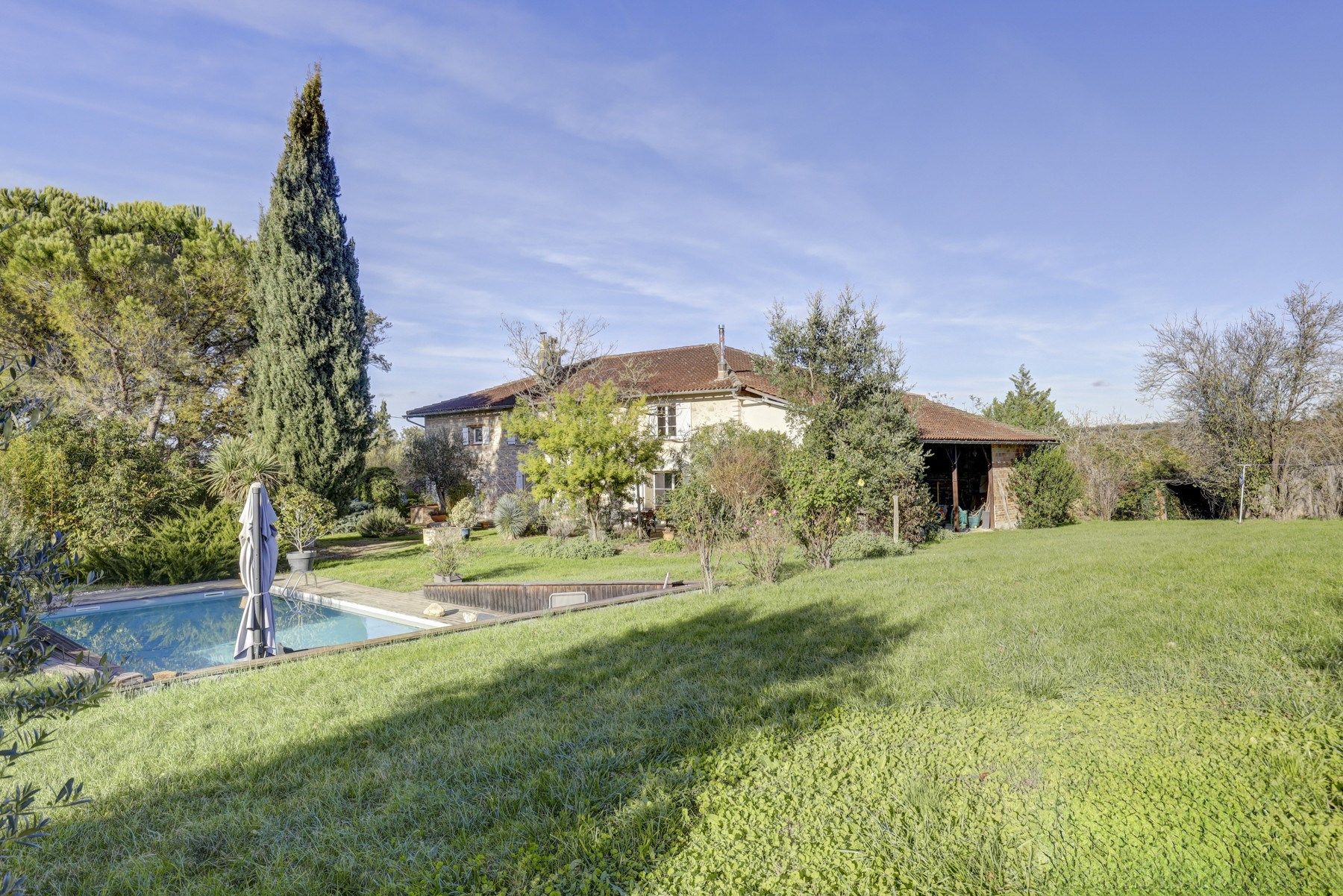 maison de luxe 10 Pièces en vente sur LAVAUR (81500)