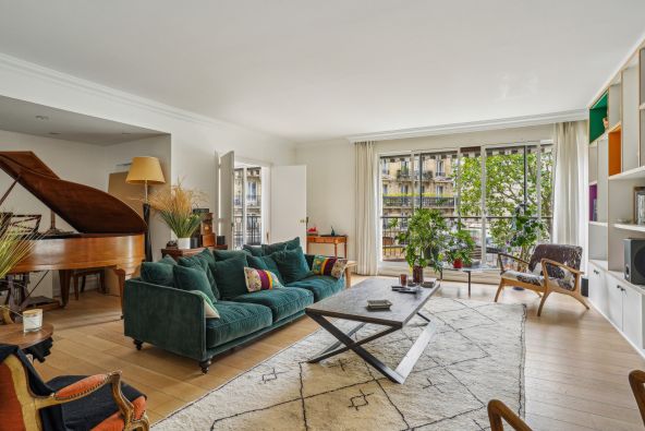 Sale Luxury apartment Paris 16 5 Rooms 156 m²