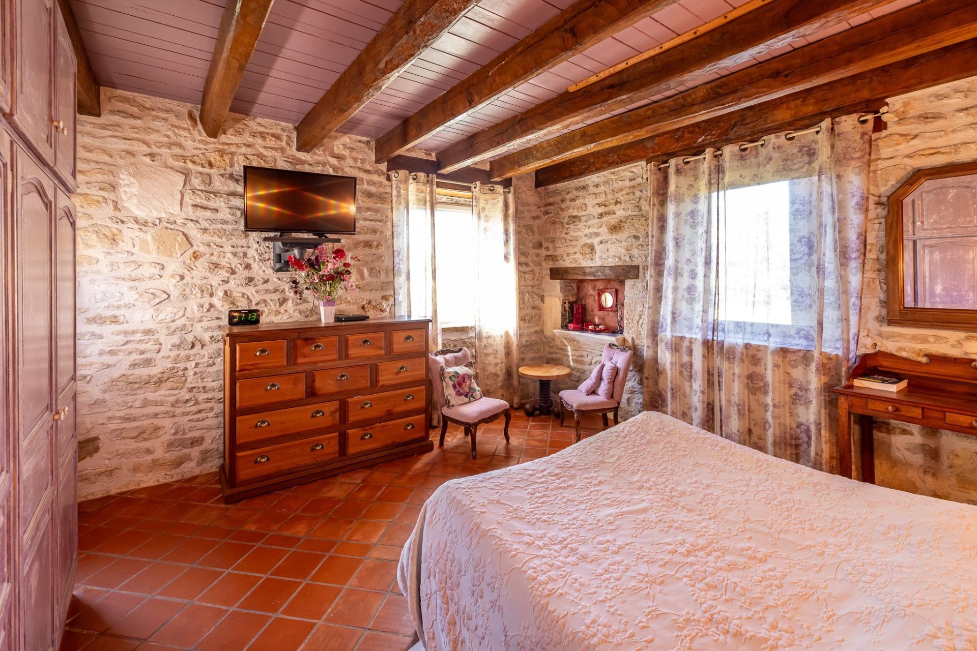 luxury house 6 Rooms for sale on SOUILLAC (46200)