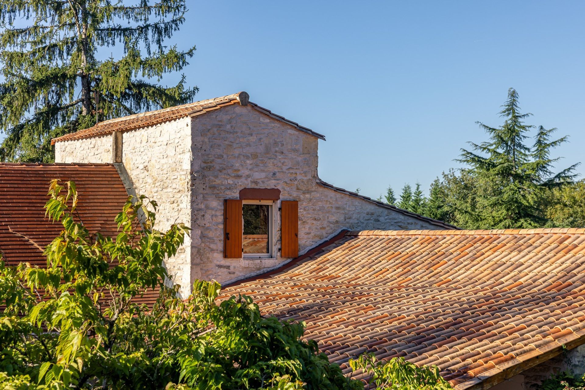 luxury house 6 Rooms for sale on SOUILLAC (46200)