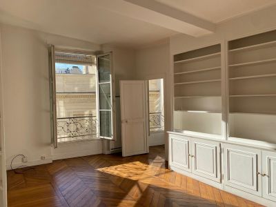 Location Appartement de luxe Paris 7 3&nbsp;Pièces 48.75&nbsp;m²