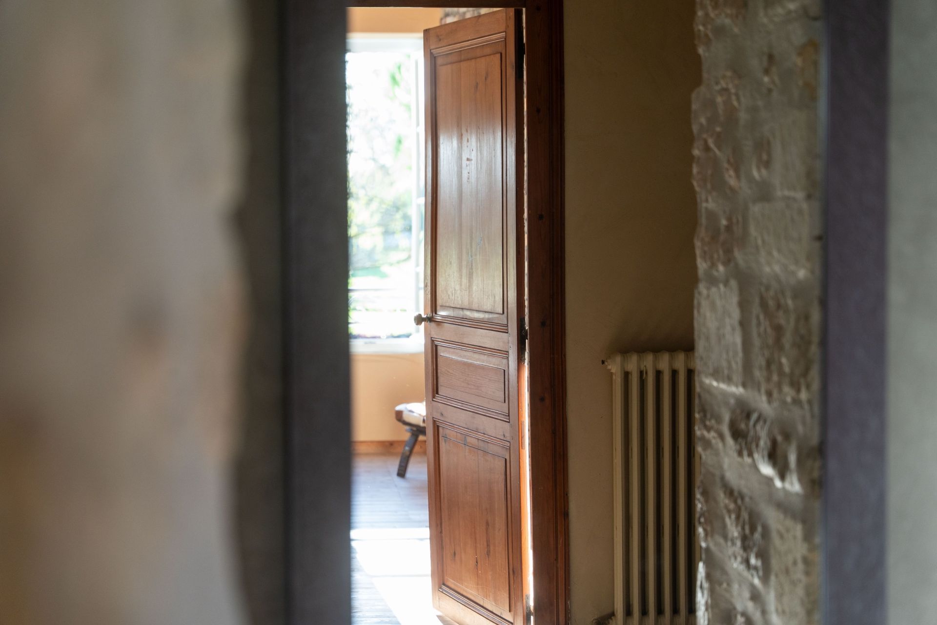 luxury house 11 Rooms for sale on LE GUA (17600)