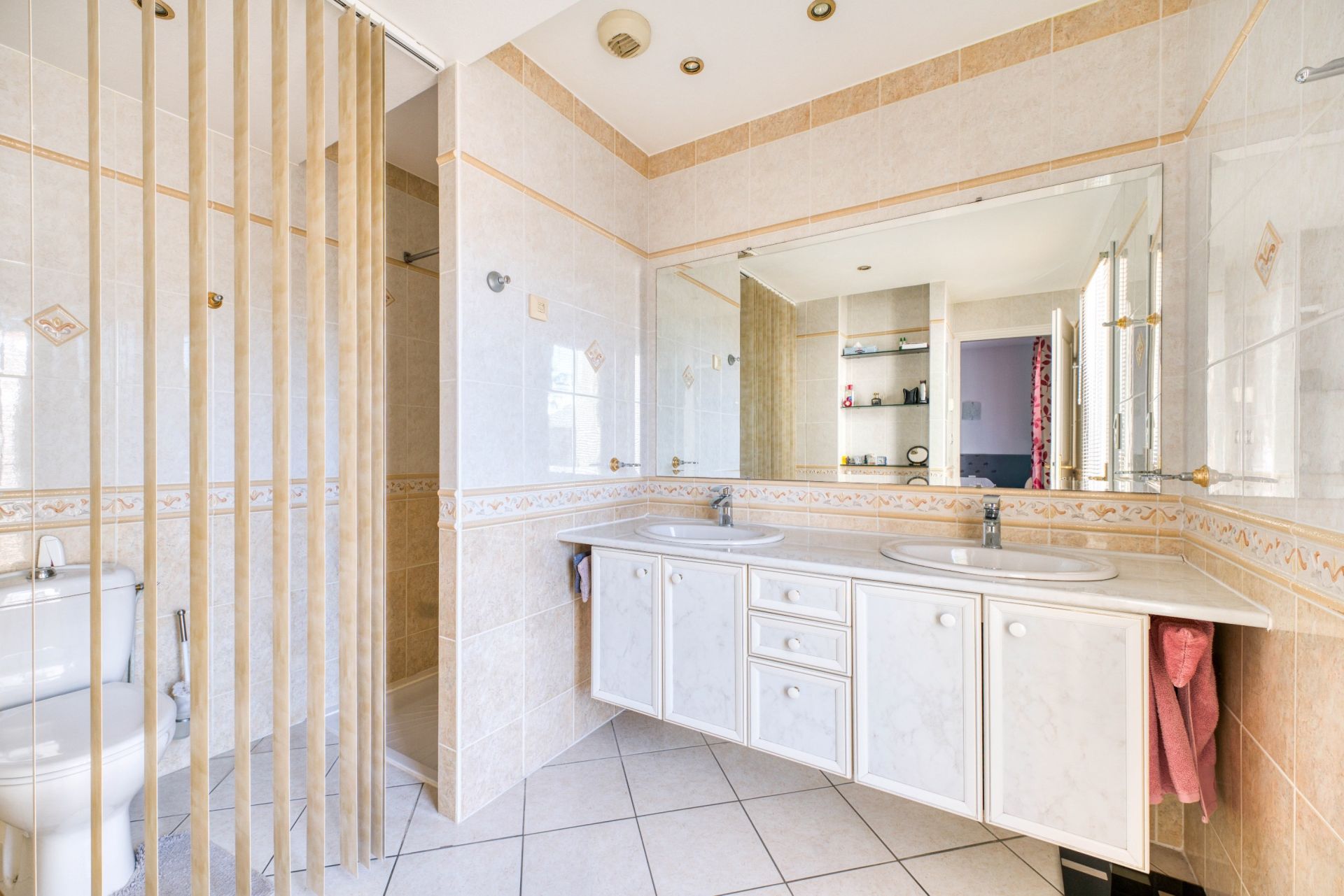 luxury house 6 Rooms for sale on ST PIERRE D OLERON (17310)