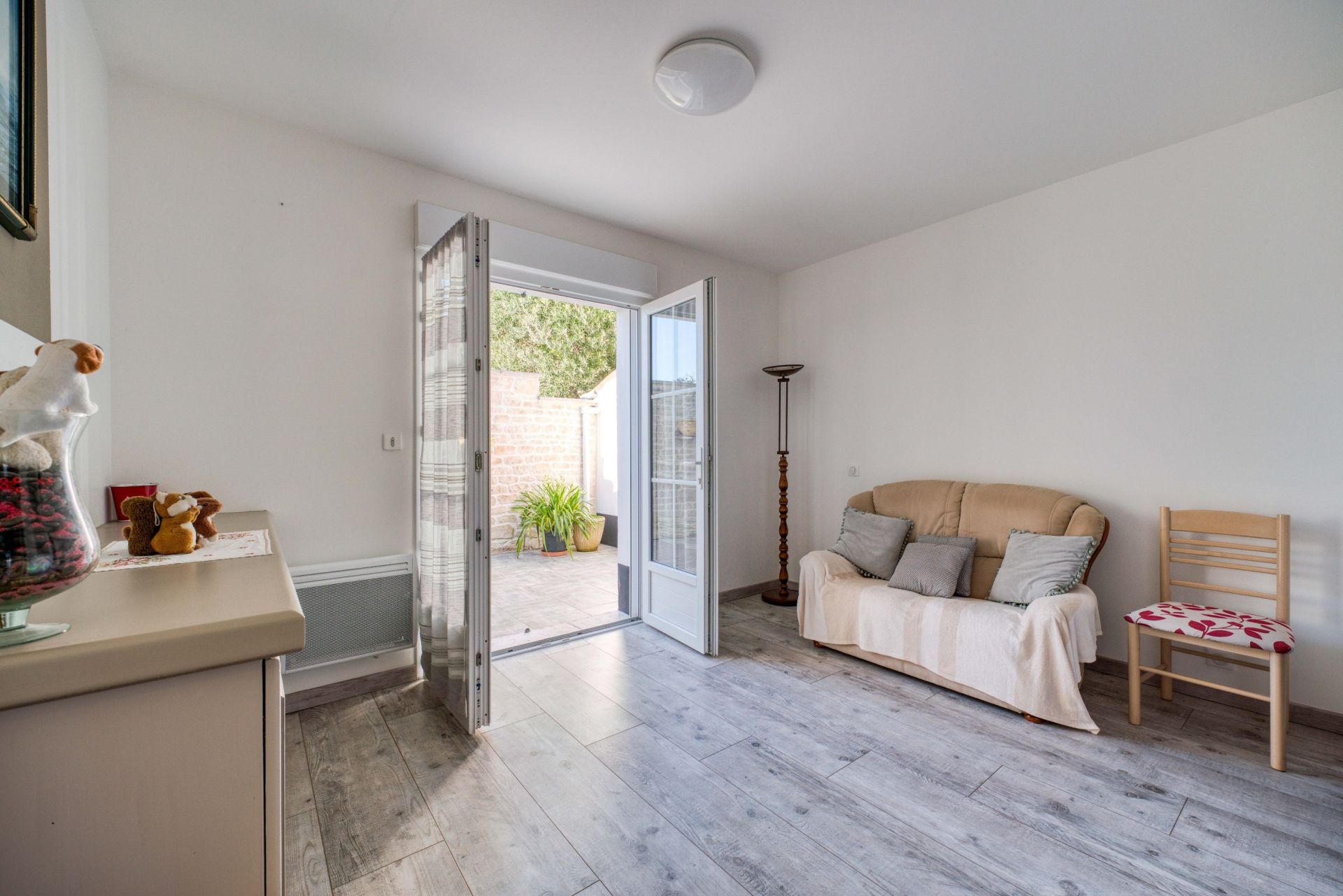 luxury house 6 Rooms for sale on ST PIERRE D OLERON (17310)