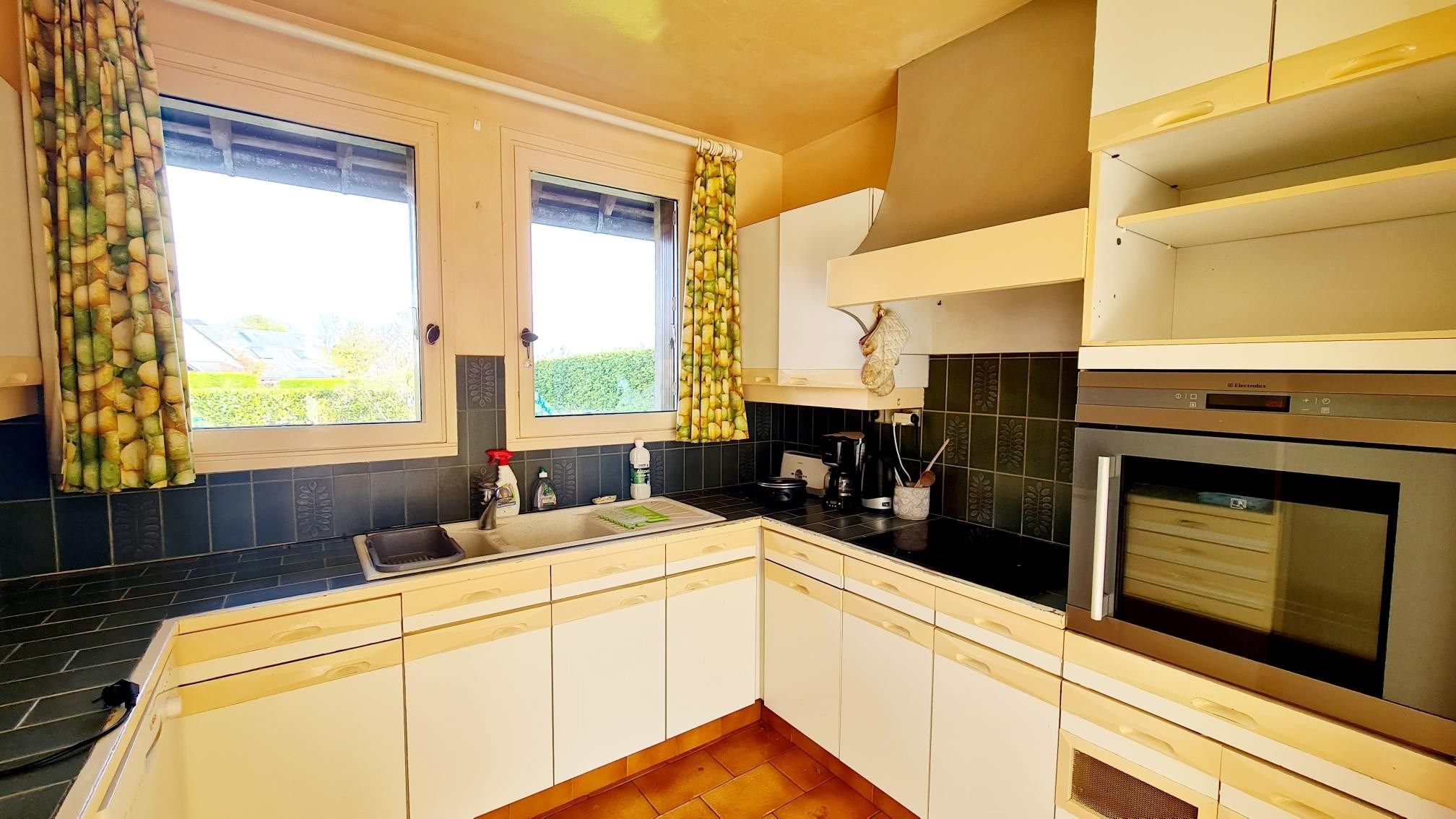 luxury house 7 Rooms for sale on HONFLEUR (14600)