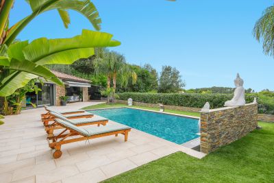 Sale Luxury house Ollioules 7 Rooms 292 m²