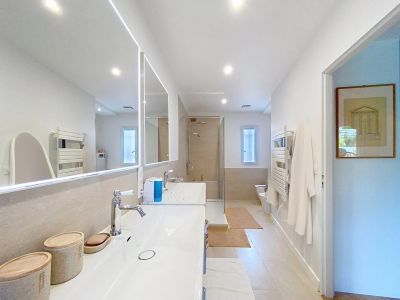 Sale Luxury house Ascain 6 Rooms 200 m²