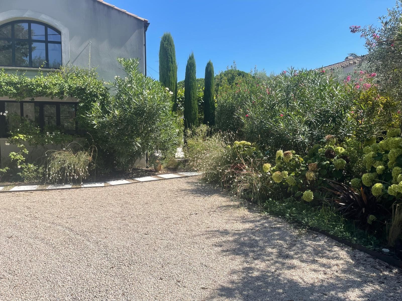 luxury house 5 Rooms for sale on ST REMY DE PROVENCE (13210)