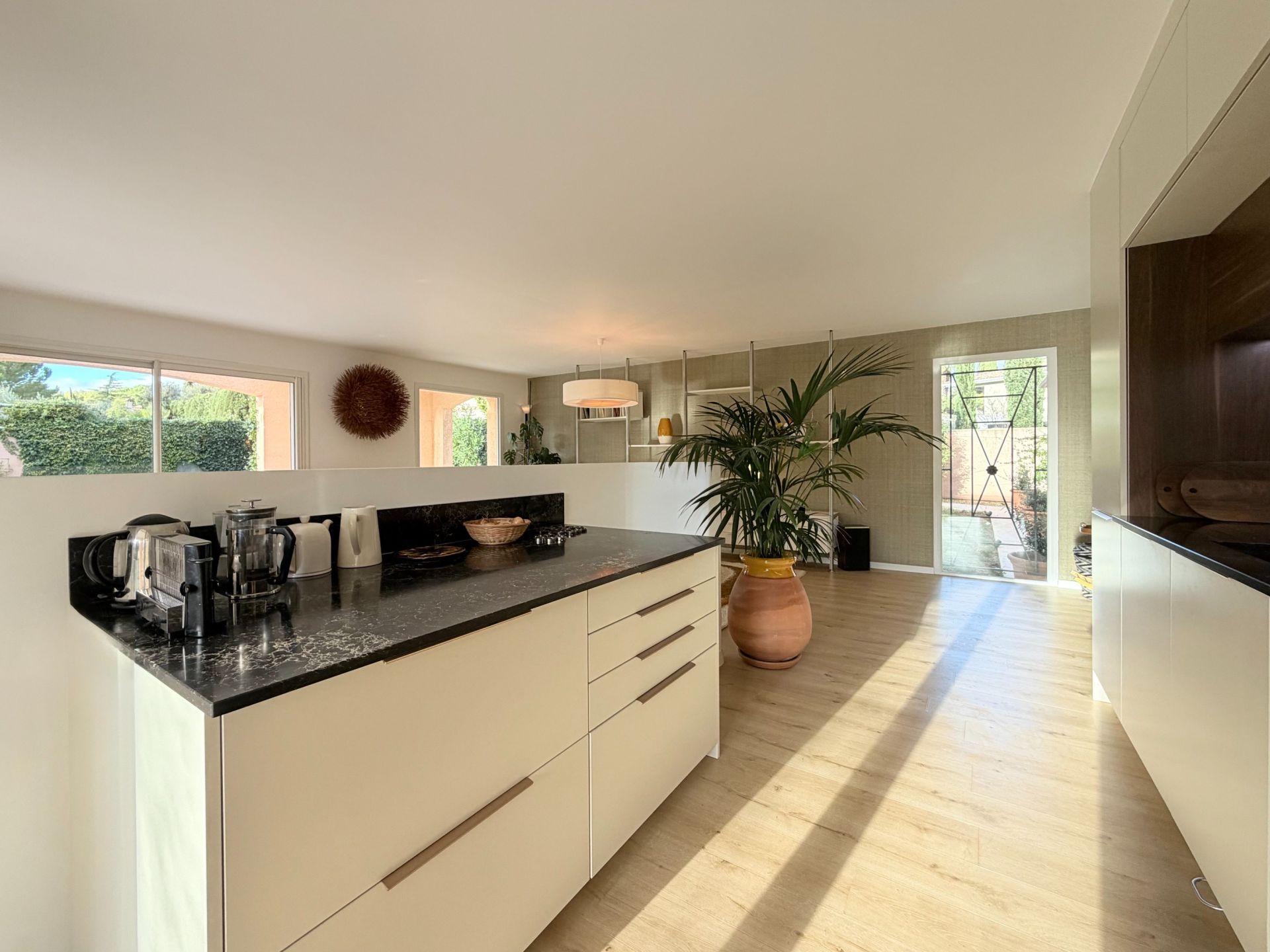 luxury house 5 Rooms for sale on CASTELNAU LE LEZ (34170)