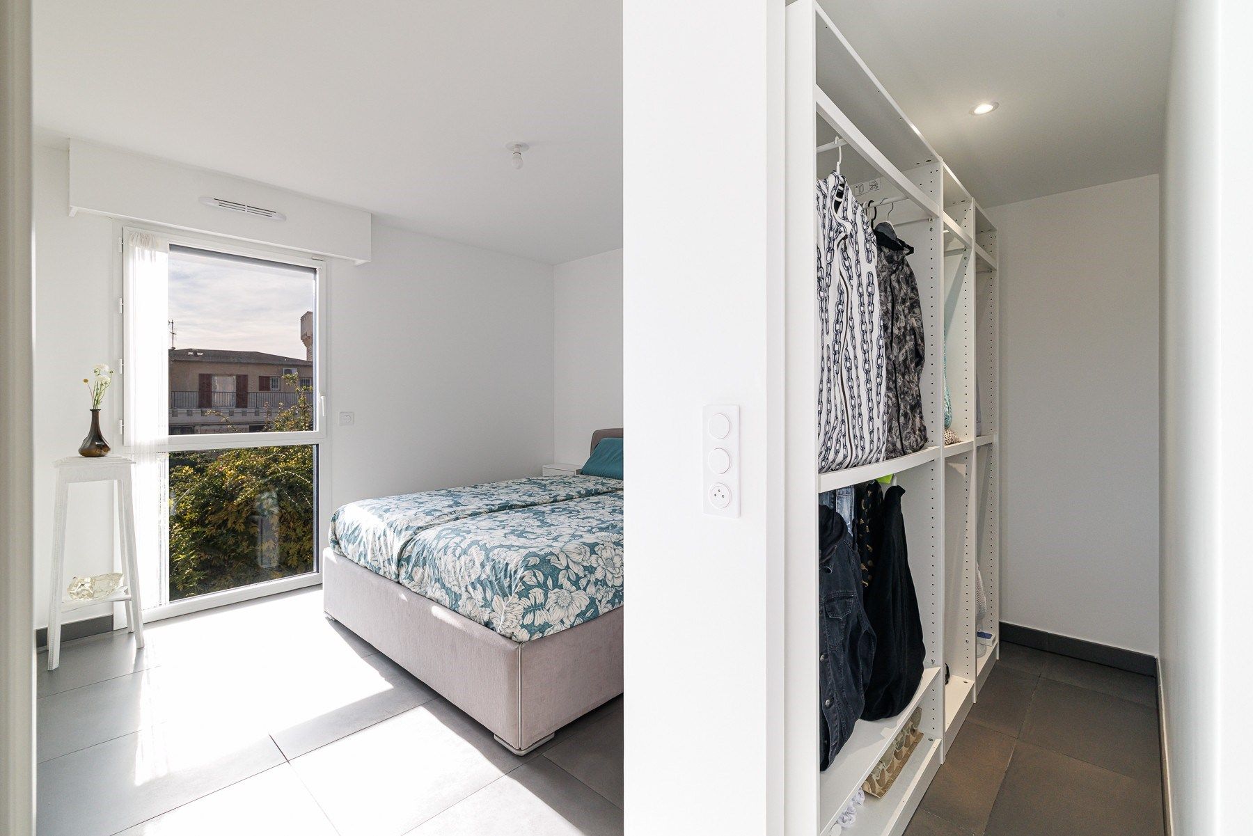 luxury apartment 4 Rooms for sale on NICE (06000)