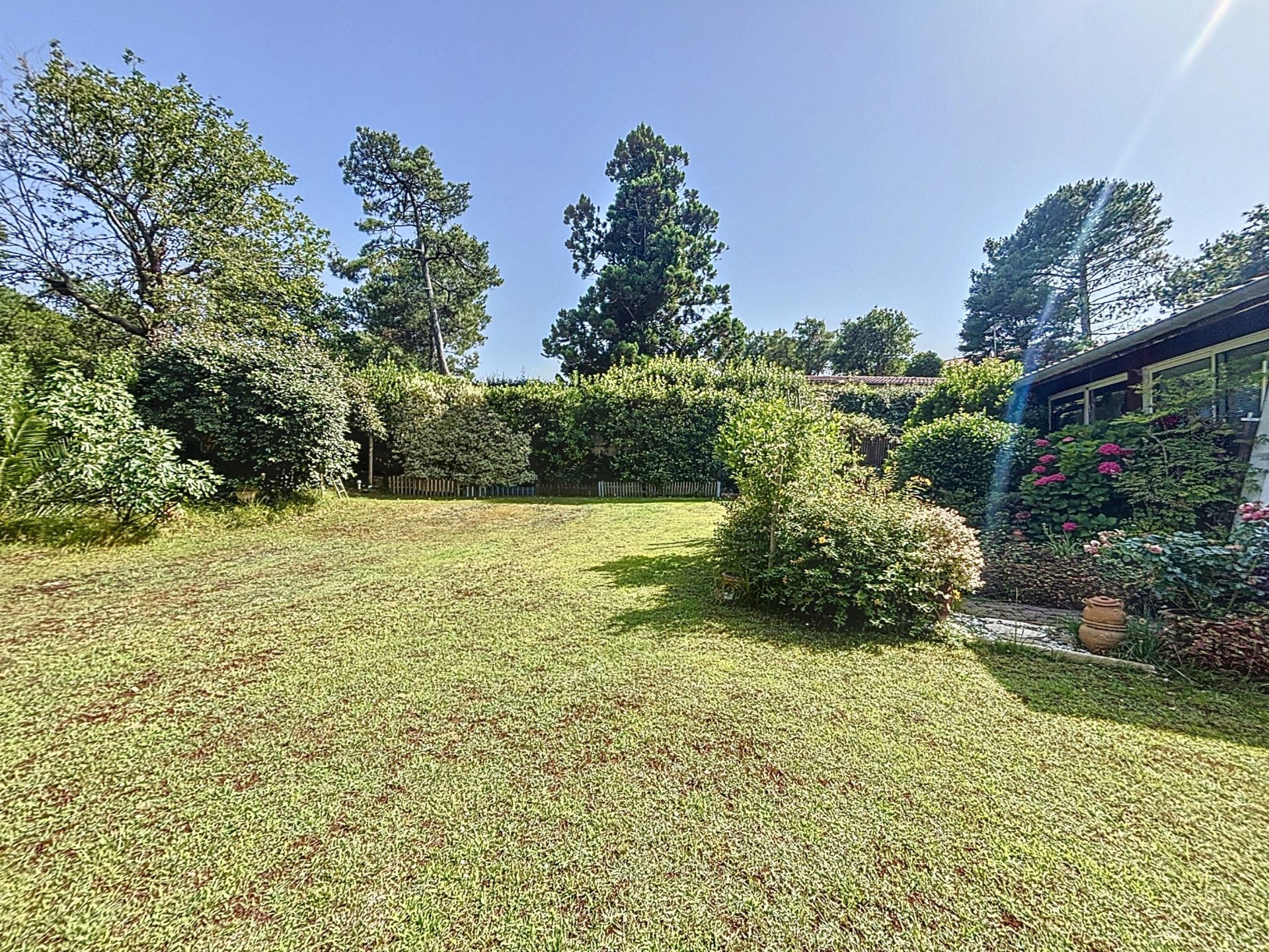 luxury house 6 Rooms for sale on SEIGNOSSE (40510)