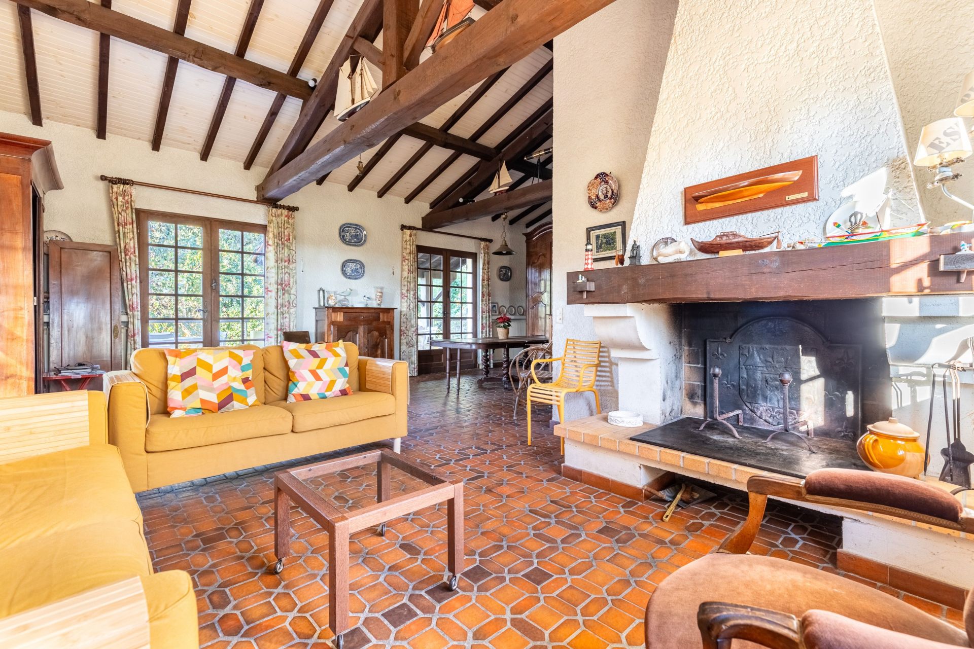 luxury house 7 Rooms for sale on CAP FERRET (33970)