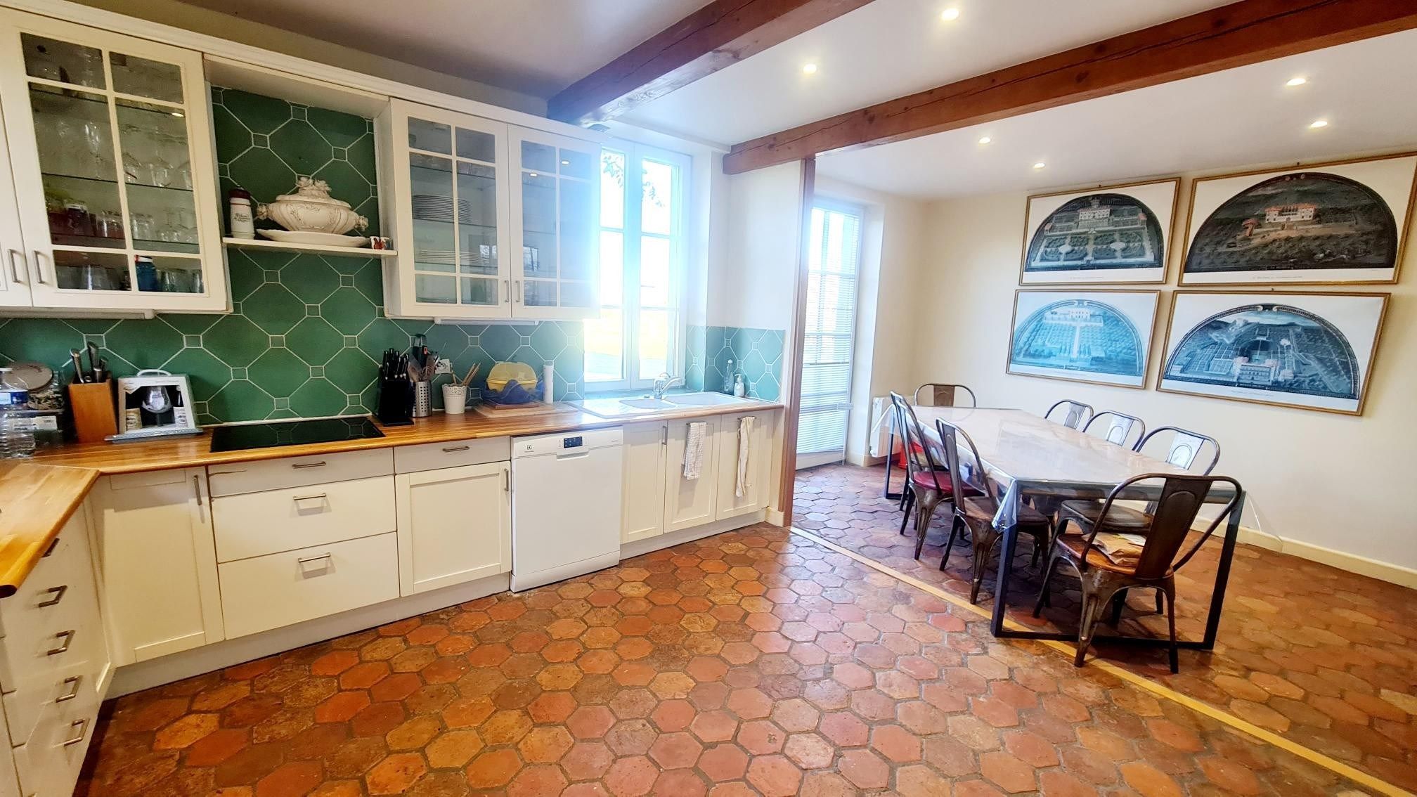luxury house 9 Rooms for sale on QUETTEVILLE (14130)