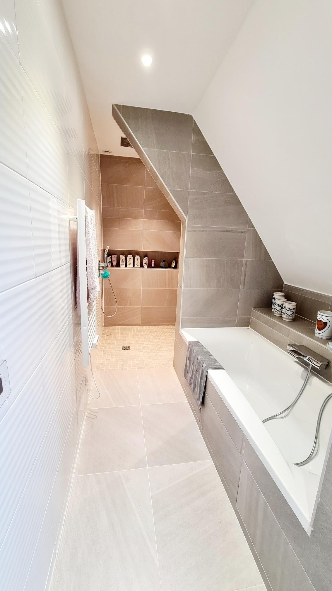 luxury house 9 Rooms for sale on PONT L EVEQUE (14130)