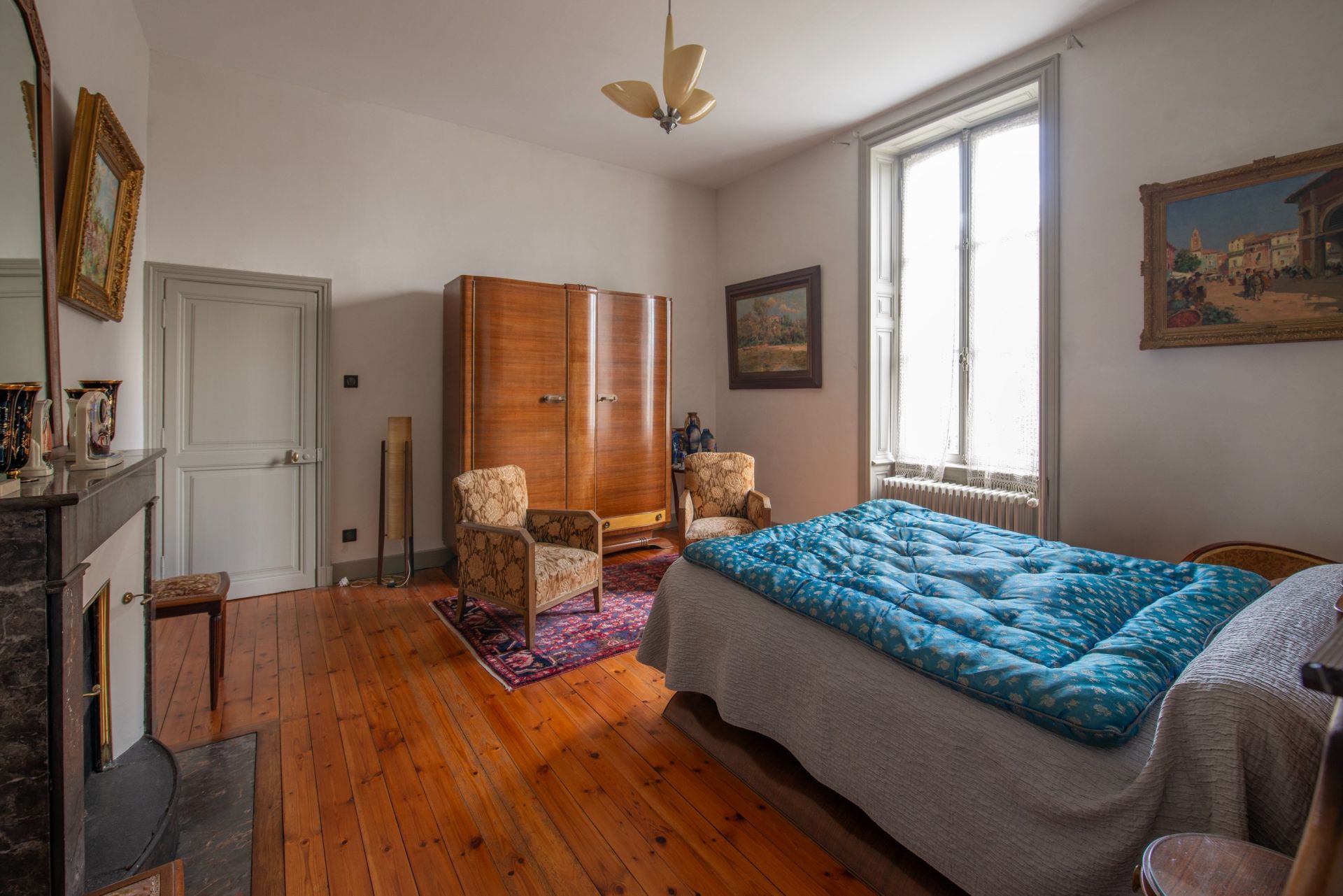 mansion 17 Rooms for sale on LA ROCHE SUR YON (85000)