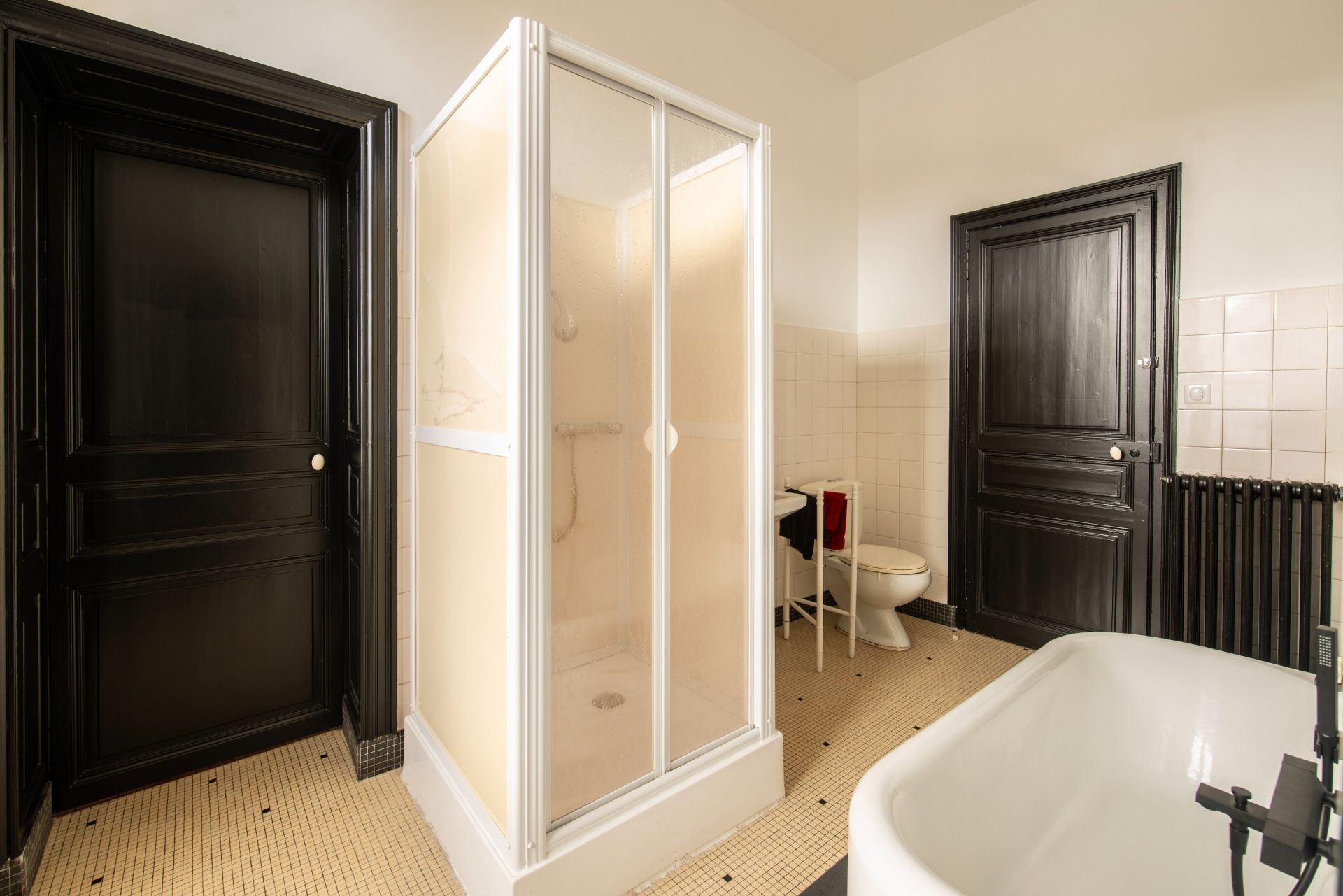 maison bourgeoise 17 Pièces en vente sur LA ROCHE SUR YON (85000)