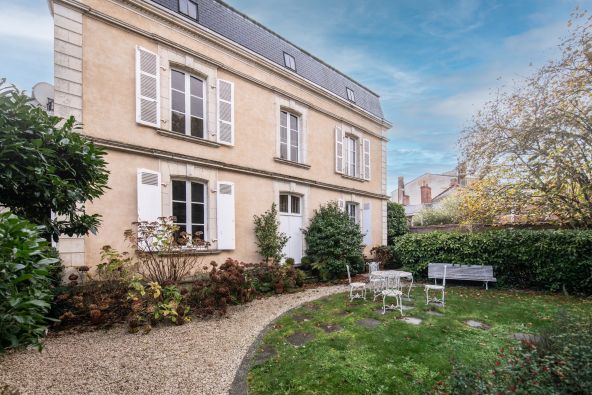 Sale Mansion La Roche-sur-Yon 17&nbsp;Rooms 419&nbsp;m²