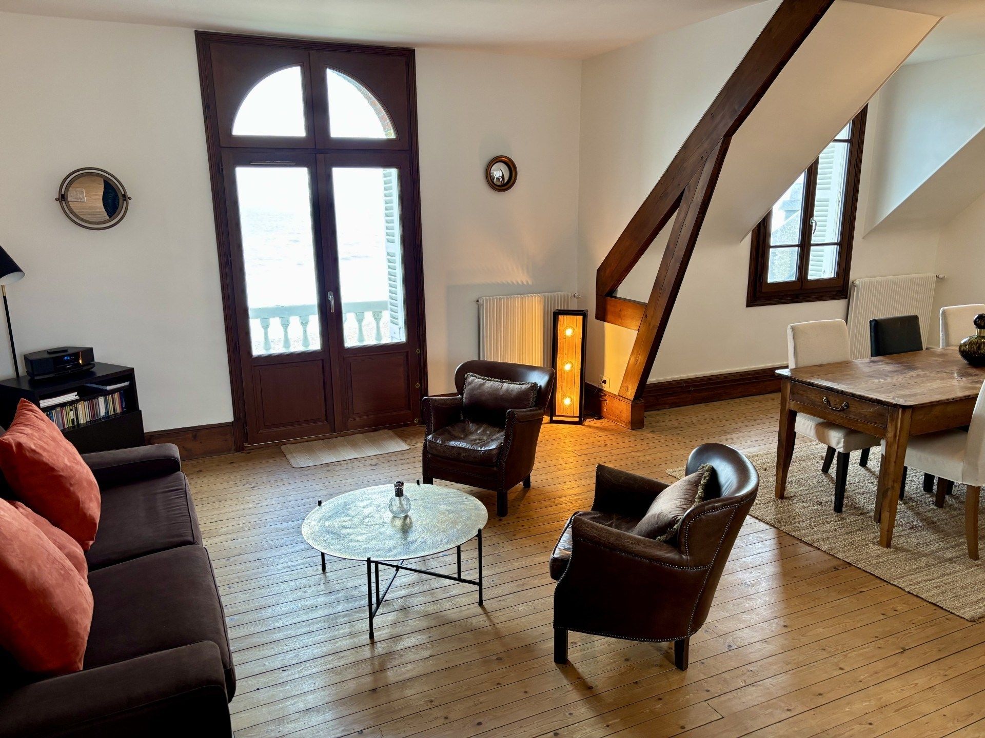 luxury apartment 6 Rooms for sale on VILLERS SUR MER (14640)