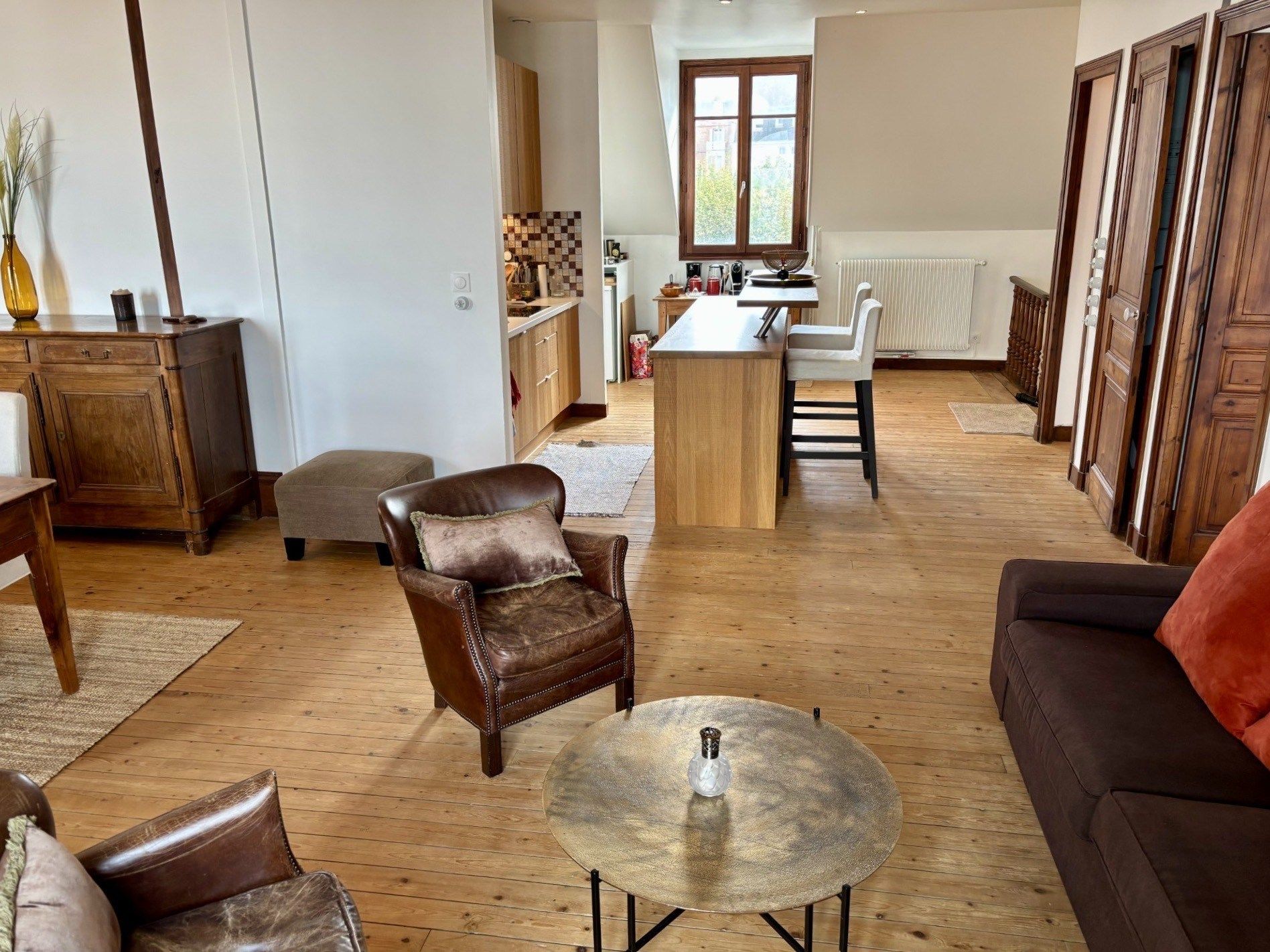luxury apartment 6 Rooms for sale on VILLERS SUR MER (14640)