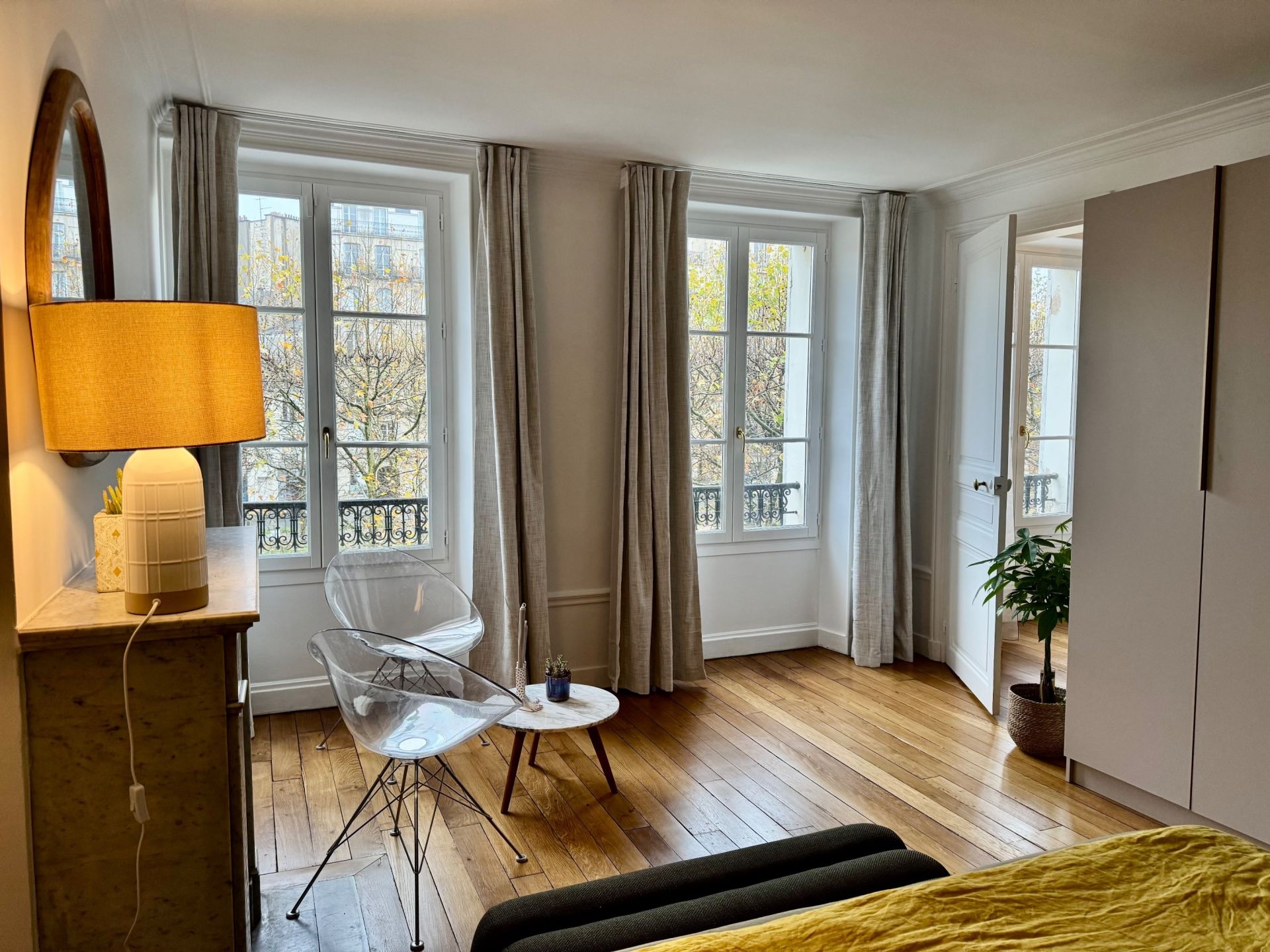 luxury apartment 4 Rooms for rent on PARIS (75007)
