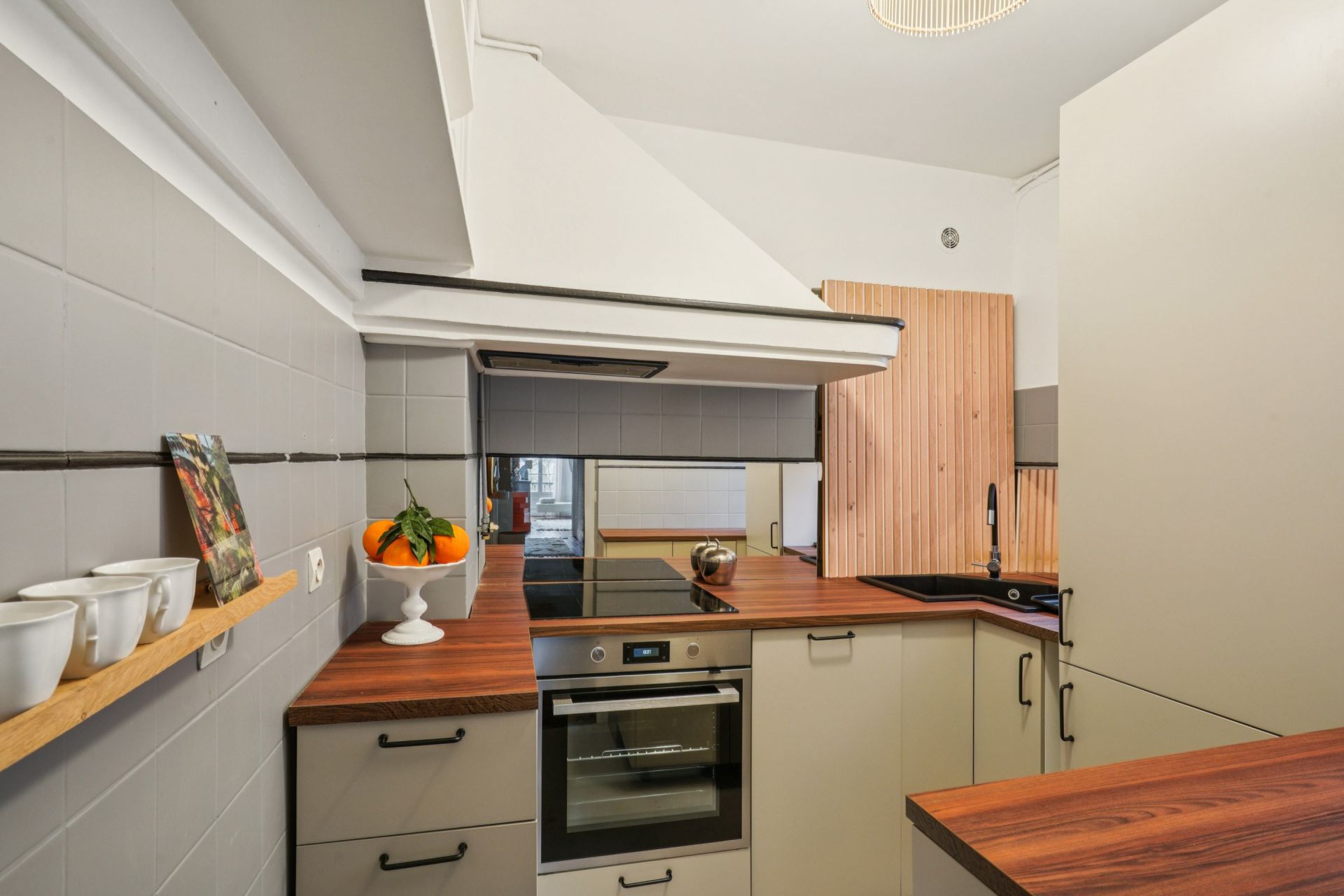 luxury apartment 4 Rooms for rent on PARIS (75007)