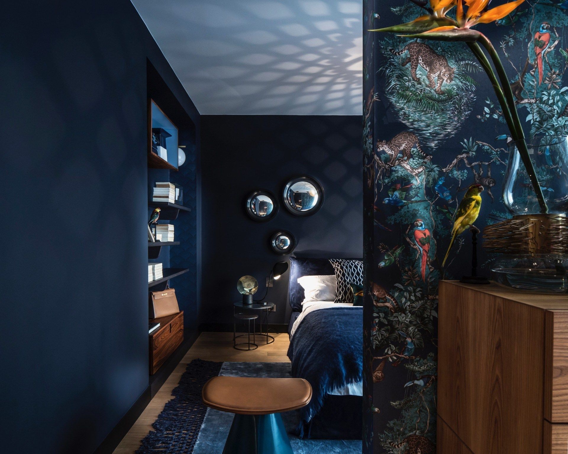 luxury apartment 5 Rooms for sale on LYON (69006)