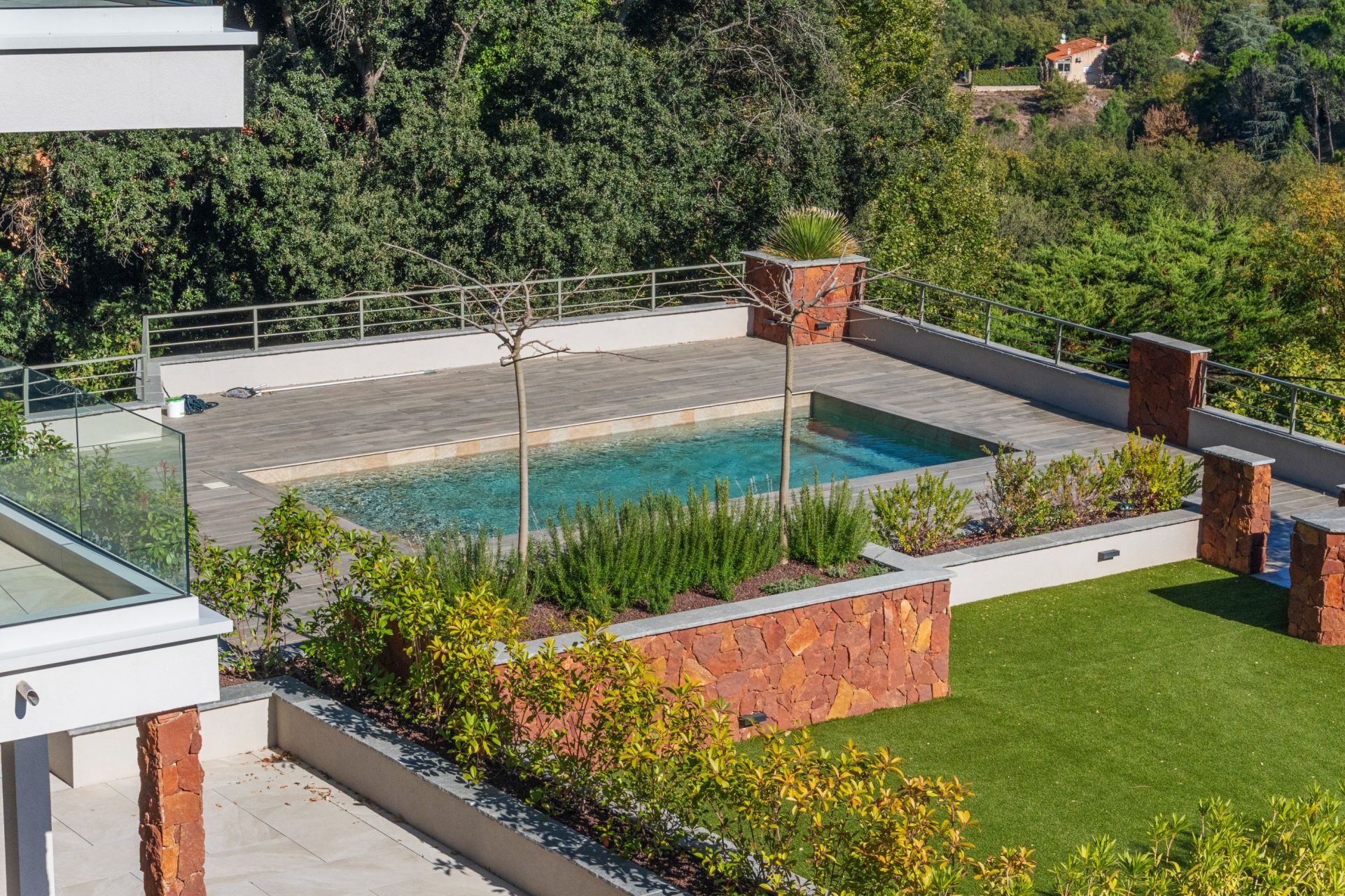 luxury apartment 4 Rooms for sale on LES ADRETS DE L ESTEREL (83600)