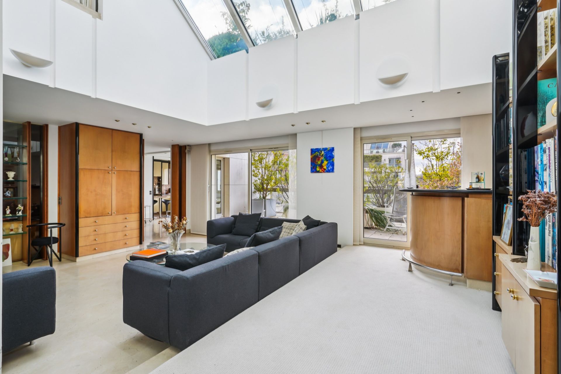 luxury apartment 5 Rooms for sale on NEUILLY SUR SEINE (92200)