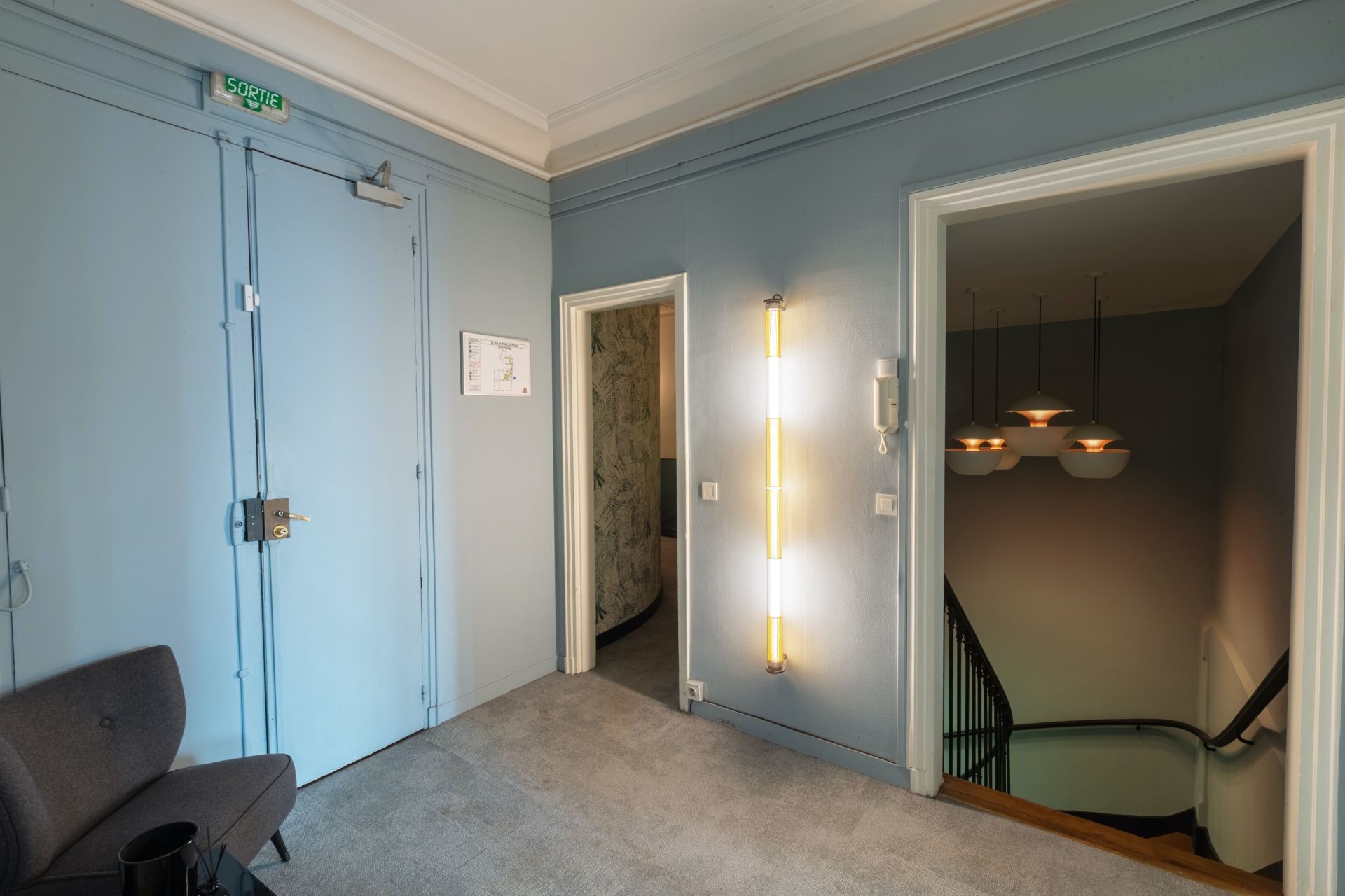 luxury apartment 7 Rooms for sale on PARIS (75007)