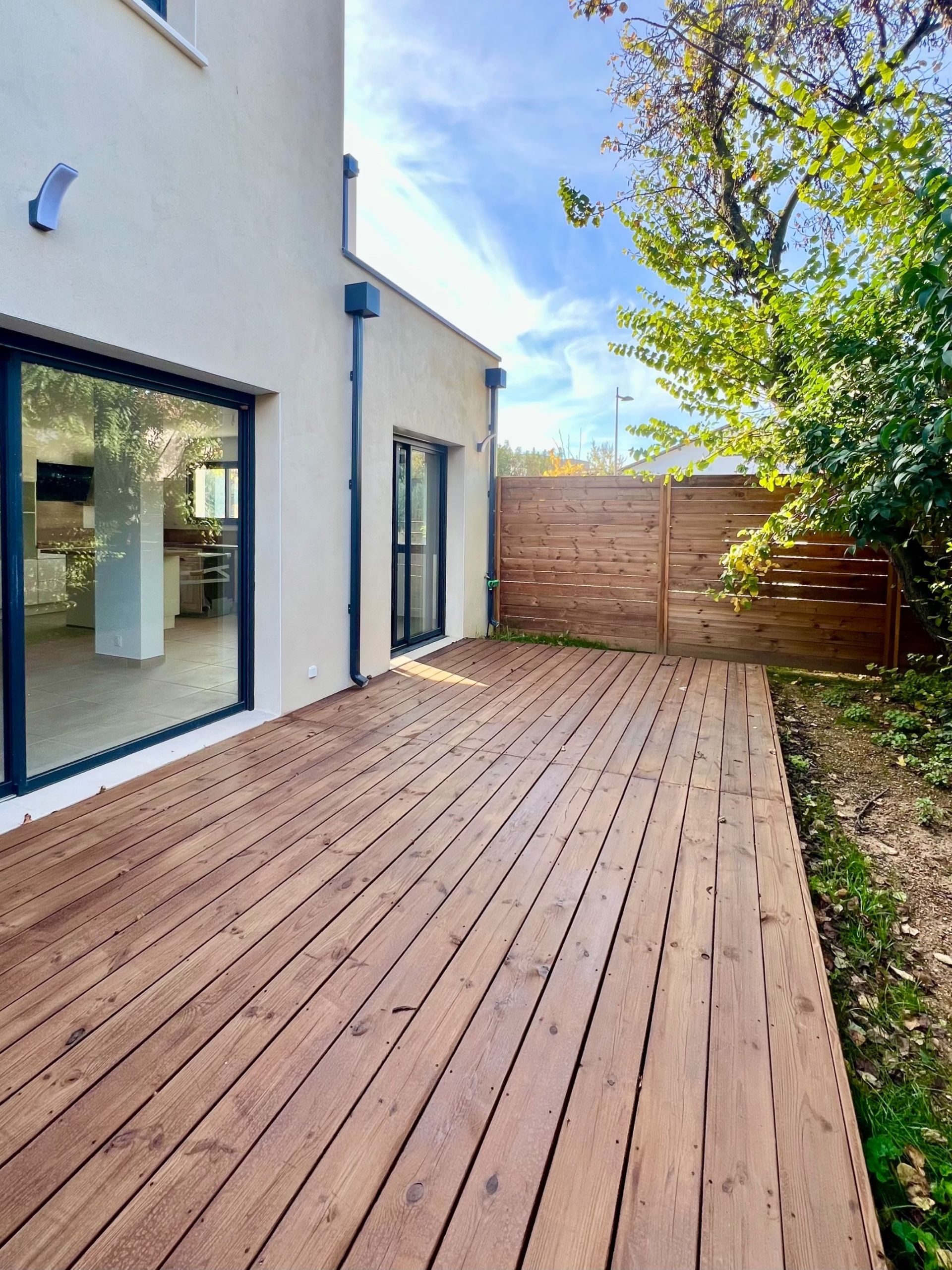 luxury house 4 Rooms for sale on MONTPELLIER (34070)