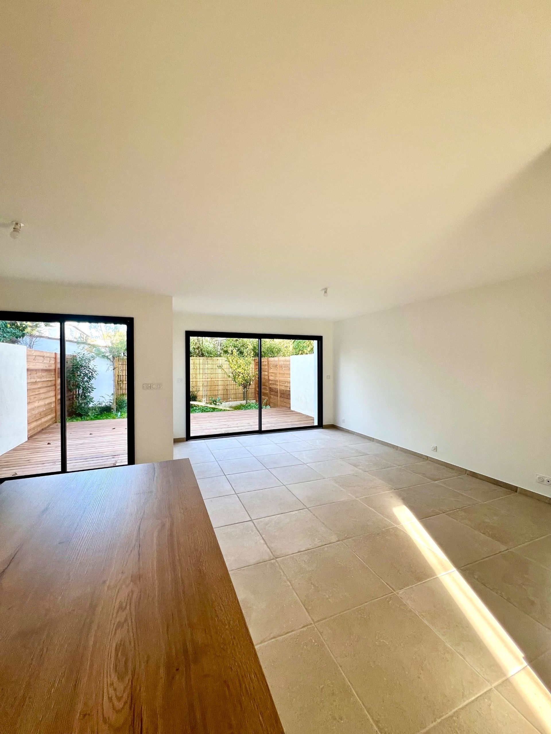 luxury house 4 Rooms for sale on MONTPELLIER (34070)