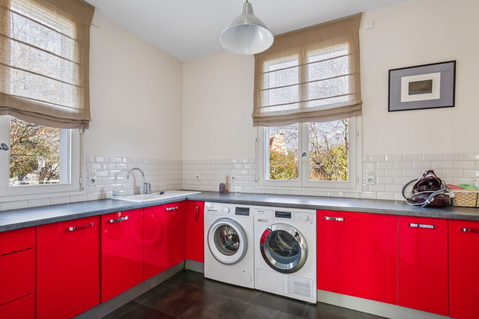 luxury house 8 Rooms for sale on LE VESINET (78110)