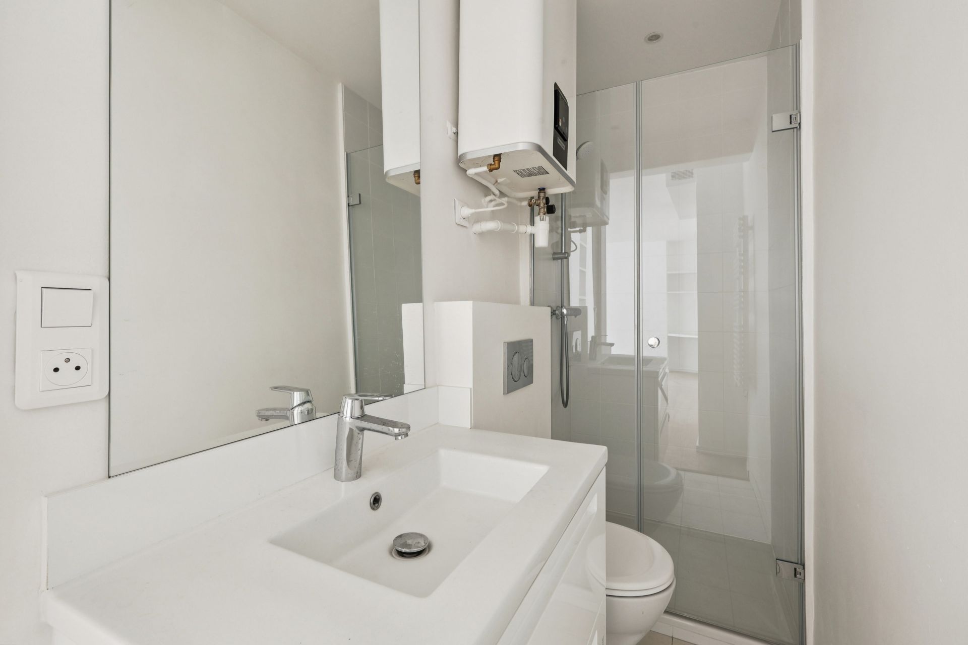 luxury apartment 1 room for sale on PARIS (75006)