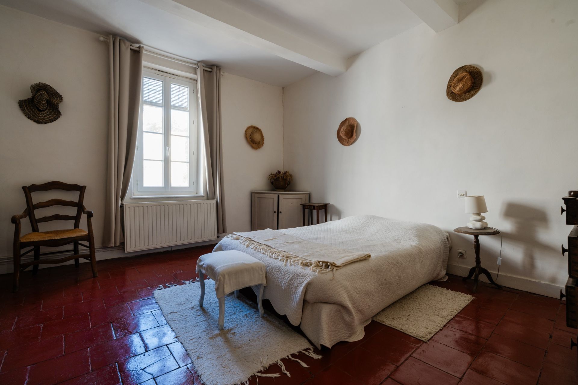 maison de luxe 6 Pièces en vente sur NISSAN LEZ ENSERUNE (34440)