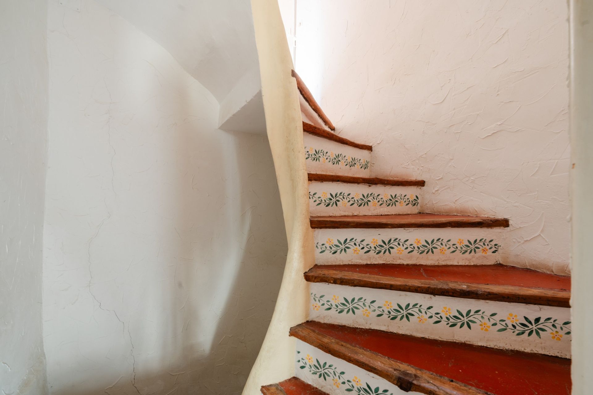 luxury house 6 Rooms for sale on NISSAN LEZ ENSERUNE (34440)