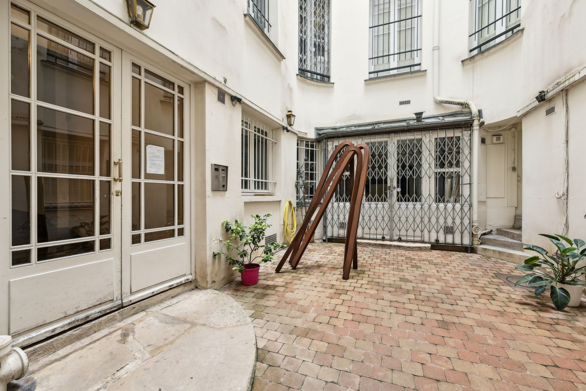 luxury apartment 4 Rooms for sale on PARIS (75006)