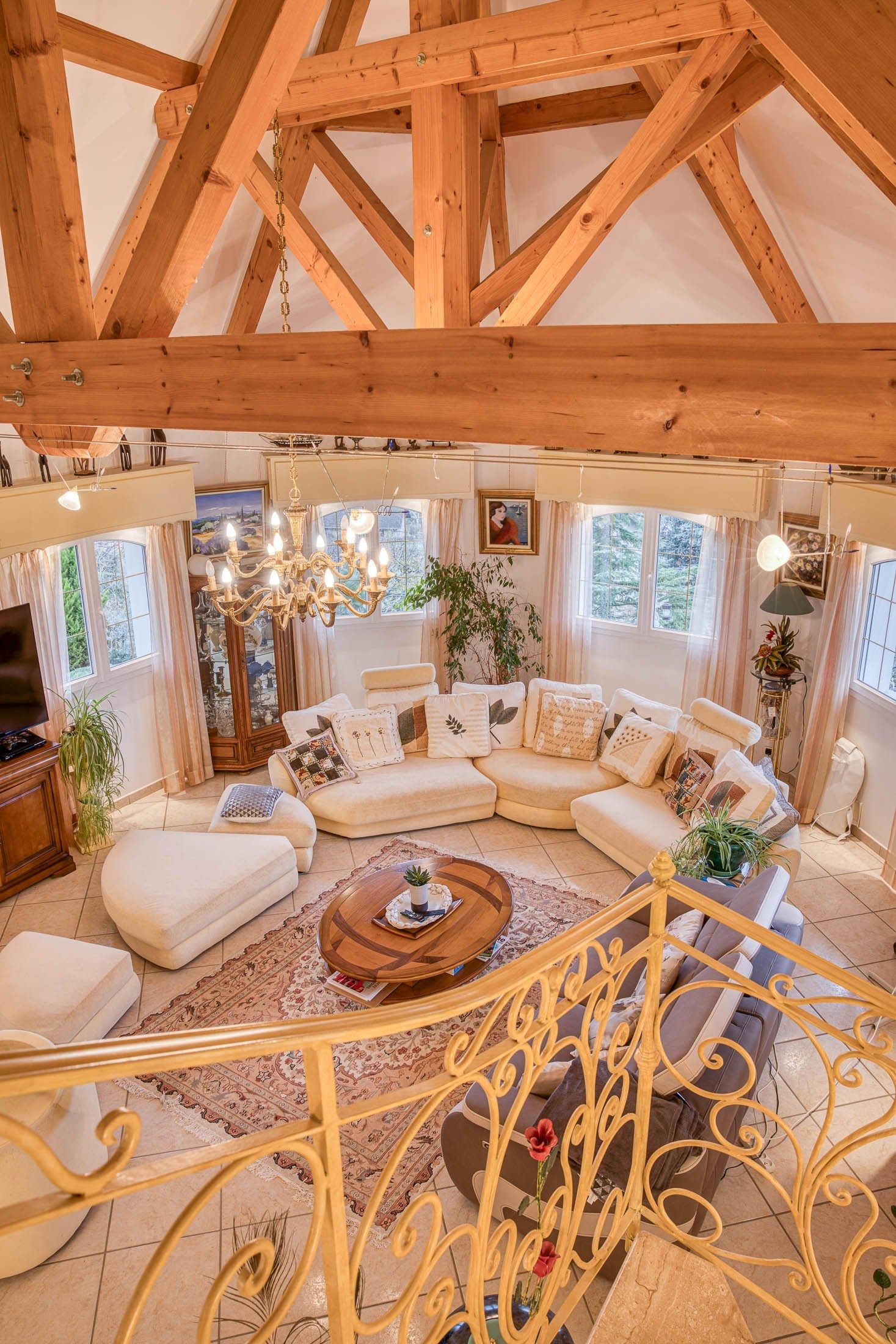 maison de luxe 13 Pièces en vente sur CHINDRIEUX (73310)