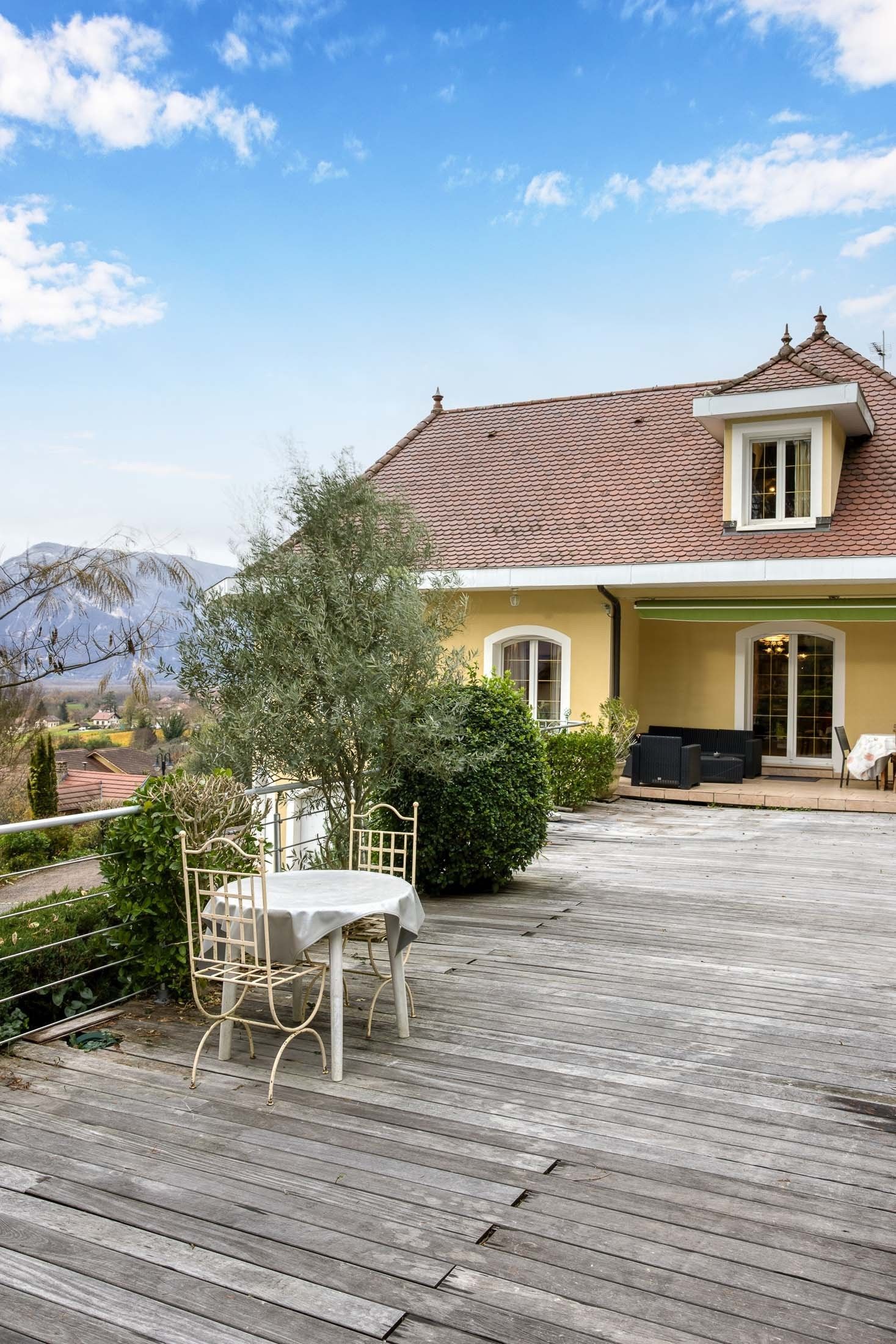 maison de luxe 13 Pièces en vente sur CHINDRIEUX (73310)