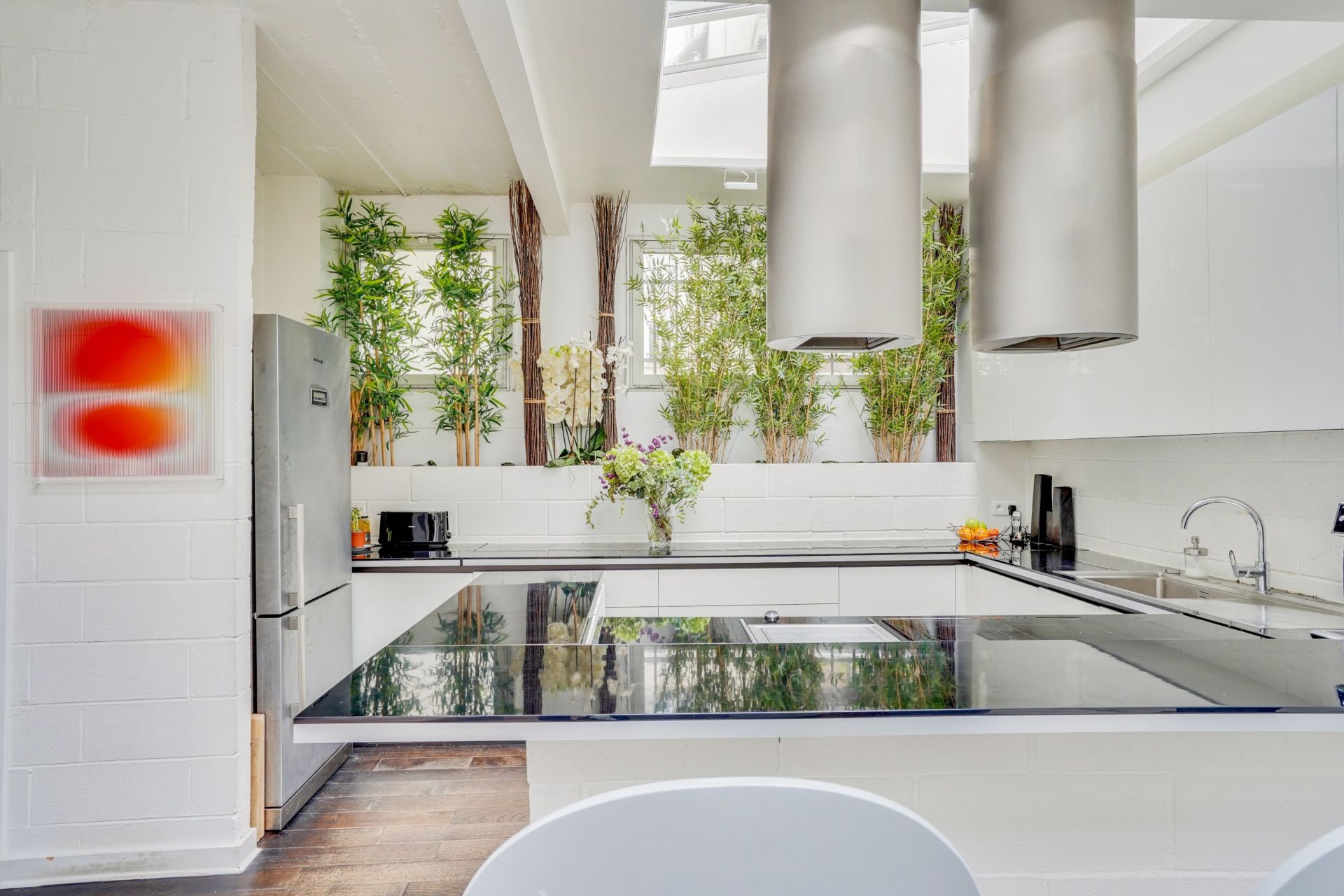 luxury apartment 5 Rooms for sale on PARIS (75018)