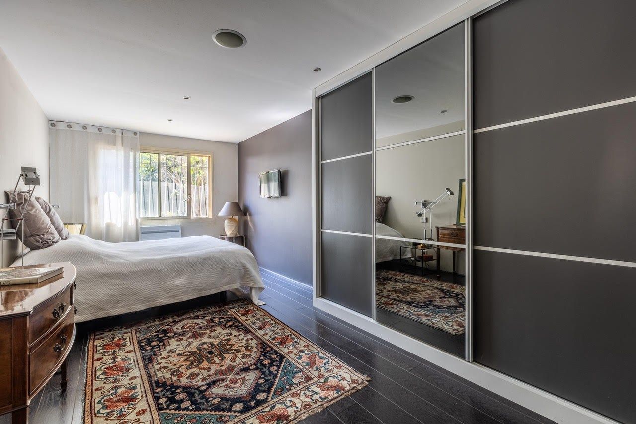 luxury house 5 Rooms for sale on ST JEAN CAP FERRAT (06230)