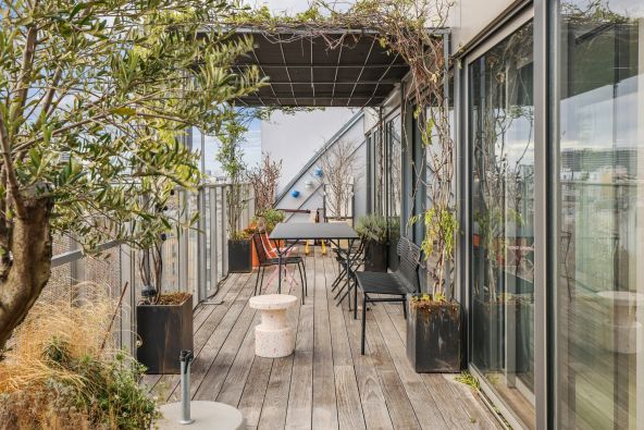 Sale Luxury apartment Paris 14 4 Rooms 95 m²