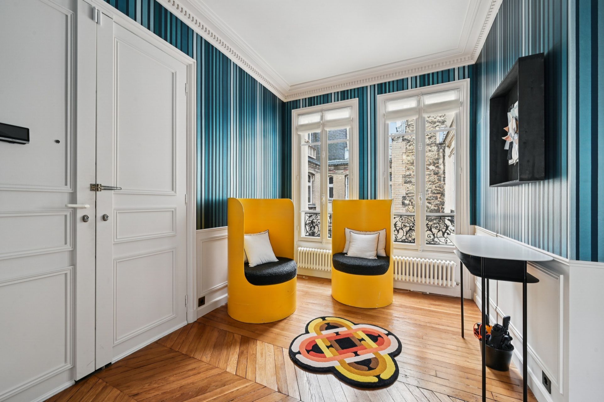 luxury apartment 4 Rooms for sale on PARIS (75016)