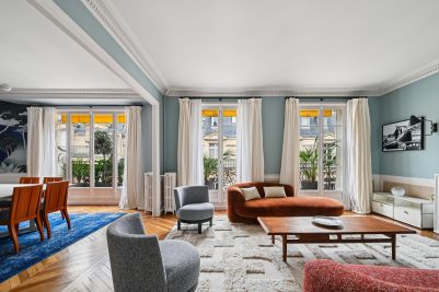 Sale Luxury apartment Paris 16 4 Rooms 130.61 m²