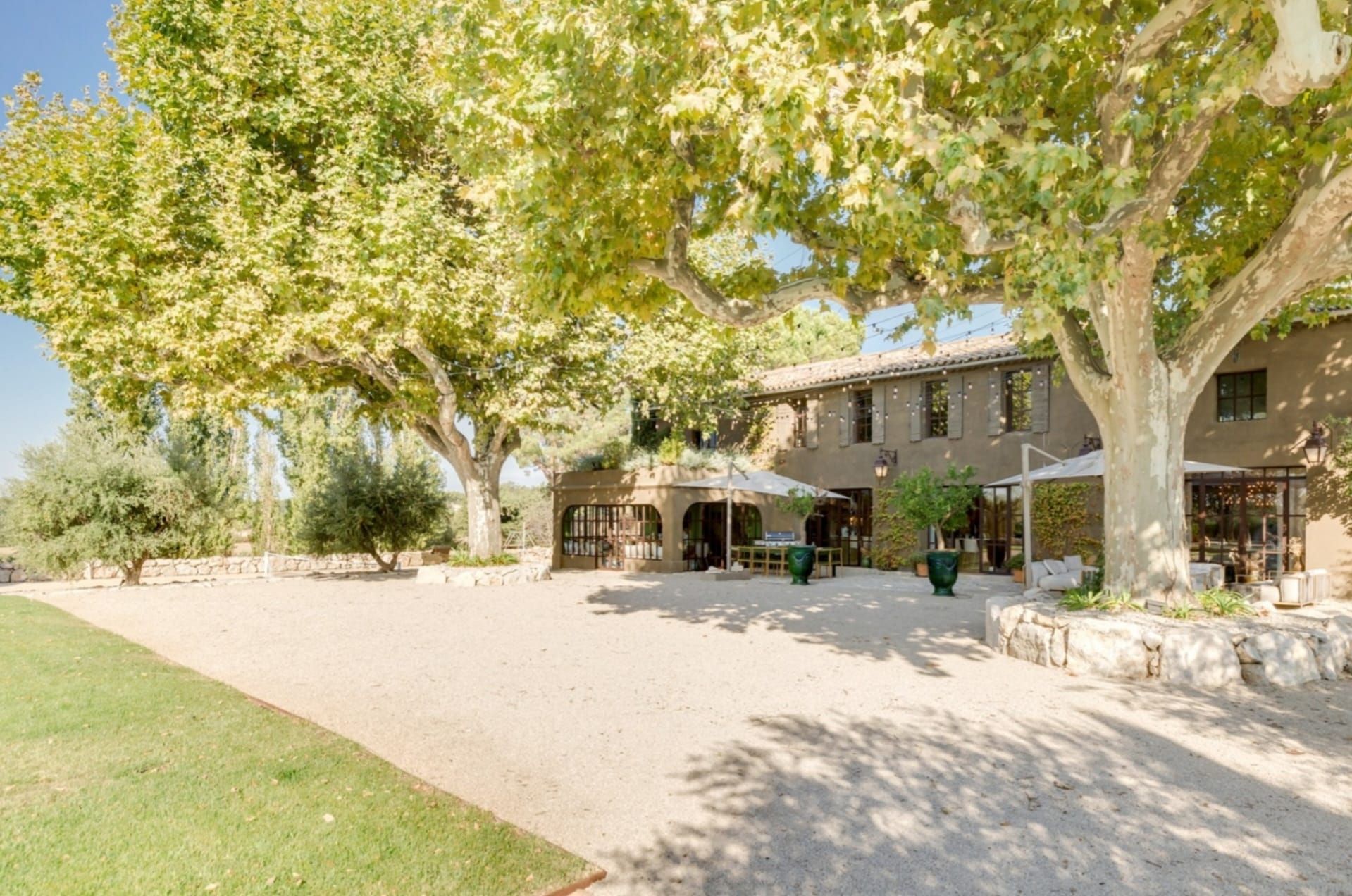 maison de luxe 23 Pièces en location sur AIX EN PROVENCE (13100)